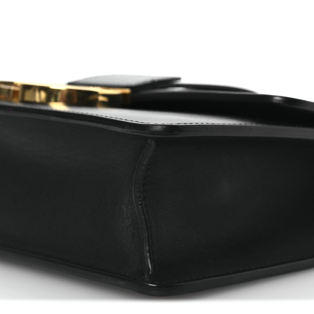 Box Calfskin 30 Montaigne Flap Bag Black