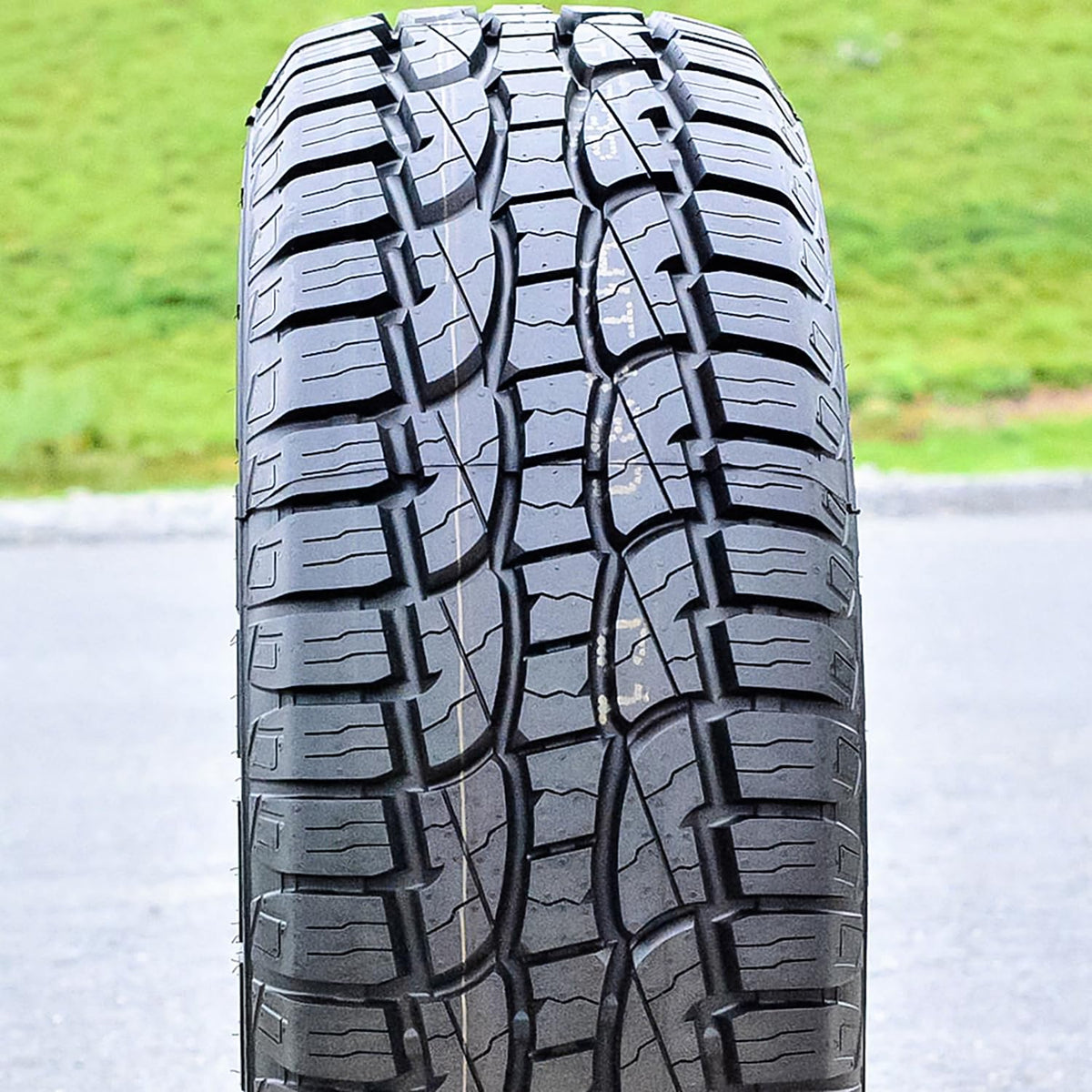 265/70R18 116T Tires R10352