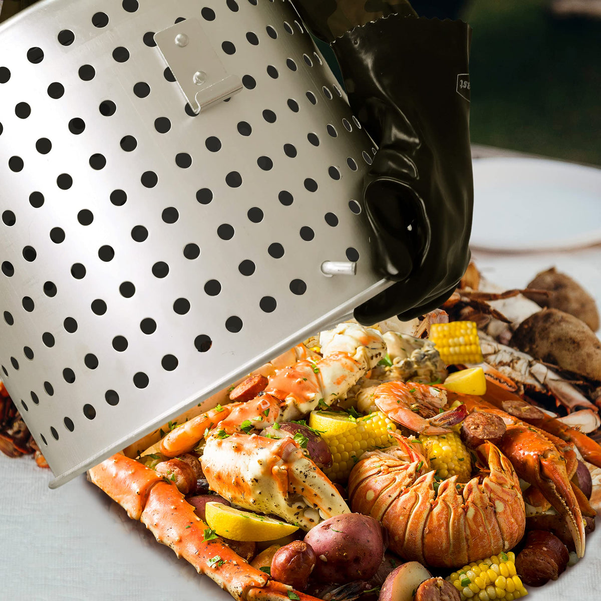 60 Qt. Seafood Boil Pot with Basket and Burner C19017