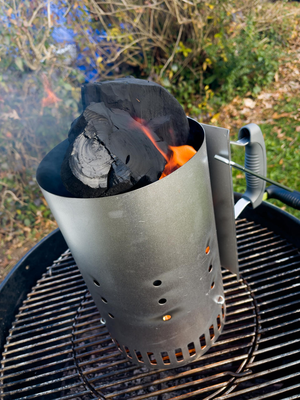 Extra Large Lump Charcoal White Quebracho Wood 33lb D65590