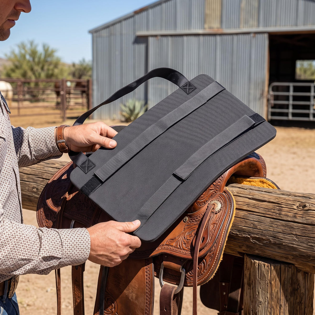 Anti-Slip Horse Saddle Pad G913575