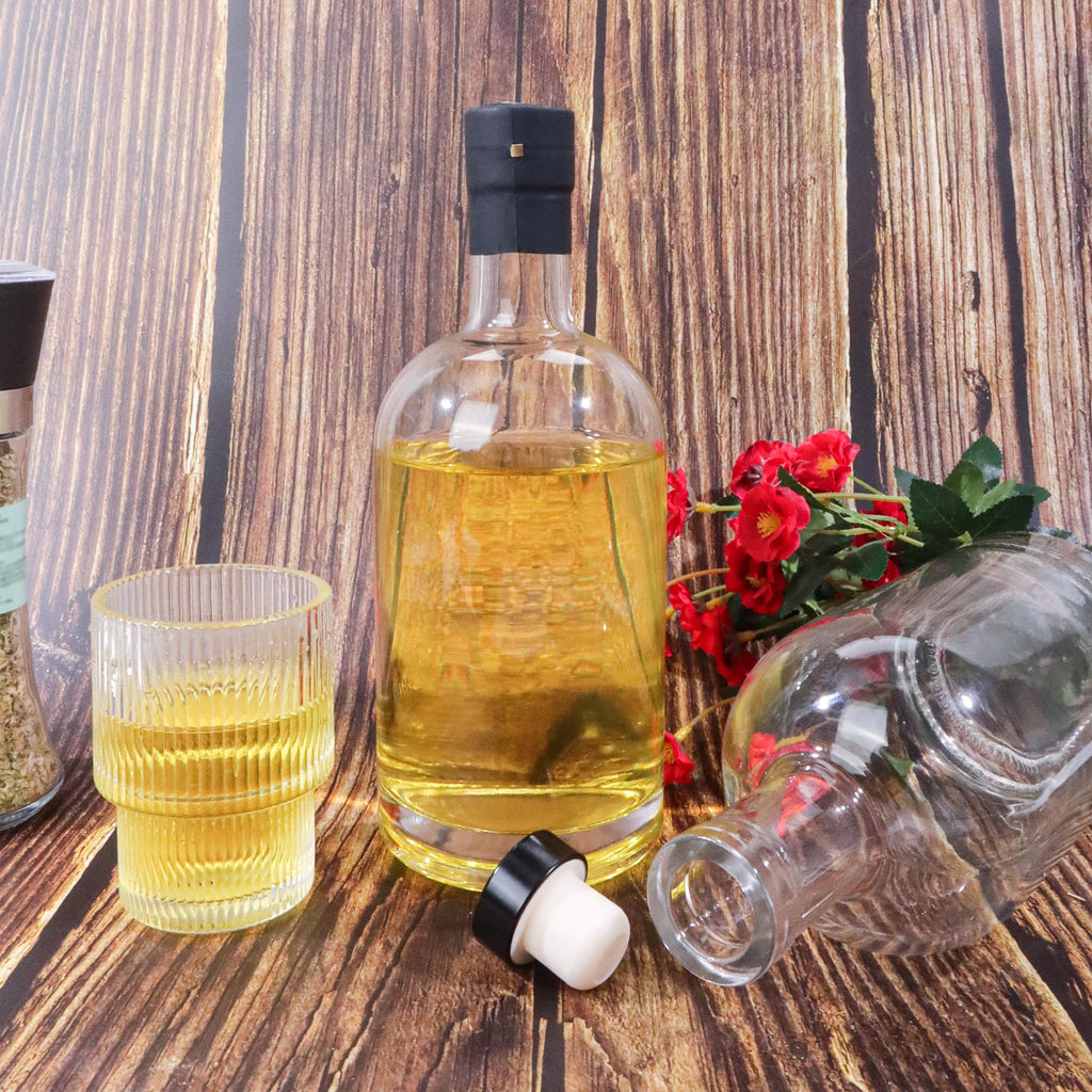 4 Pack 25oz Clear Glass Bottles with Cork Lids W34551